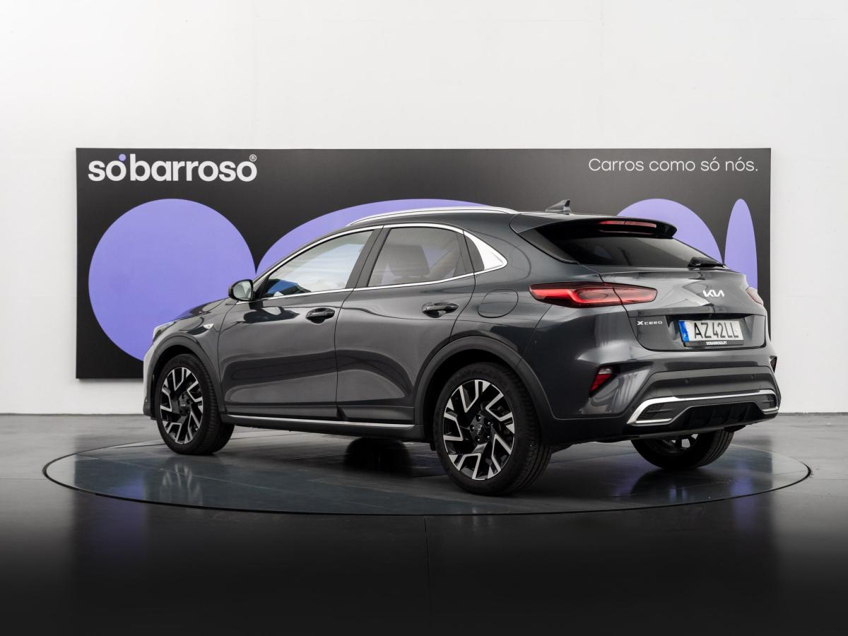 kia-xceed-2023-gasolina-998cc
