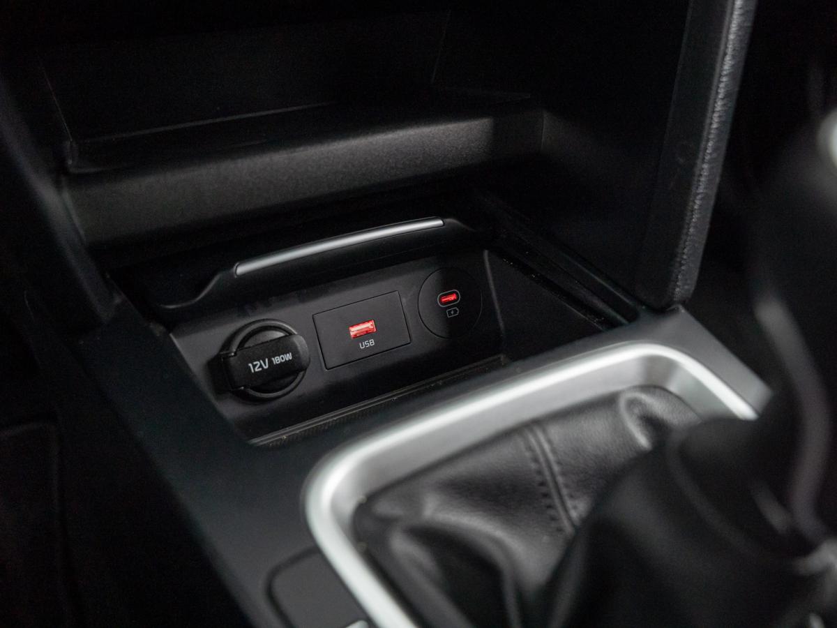 kia-xceed-2023-gasolina-998cc