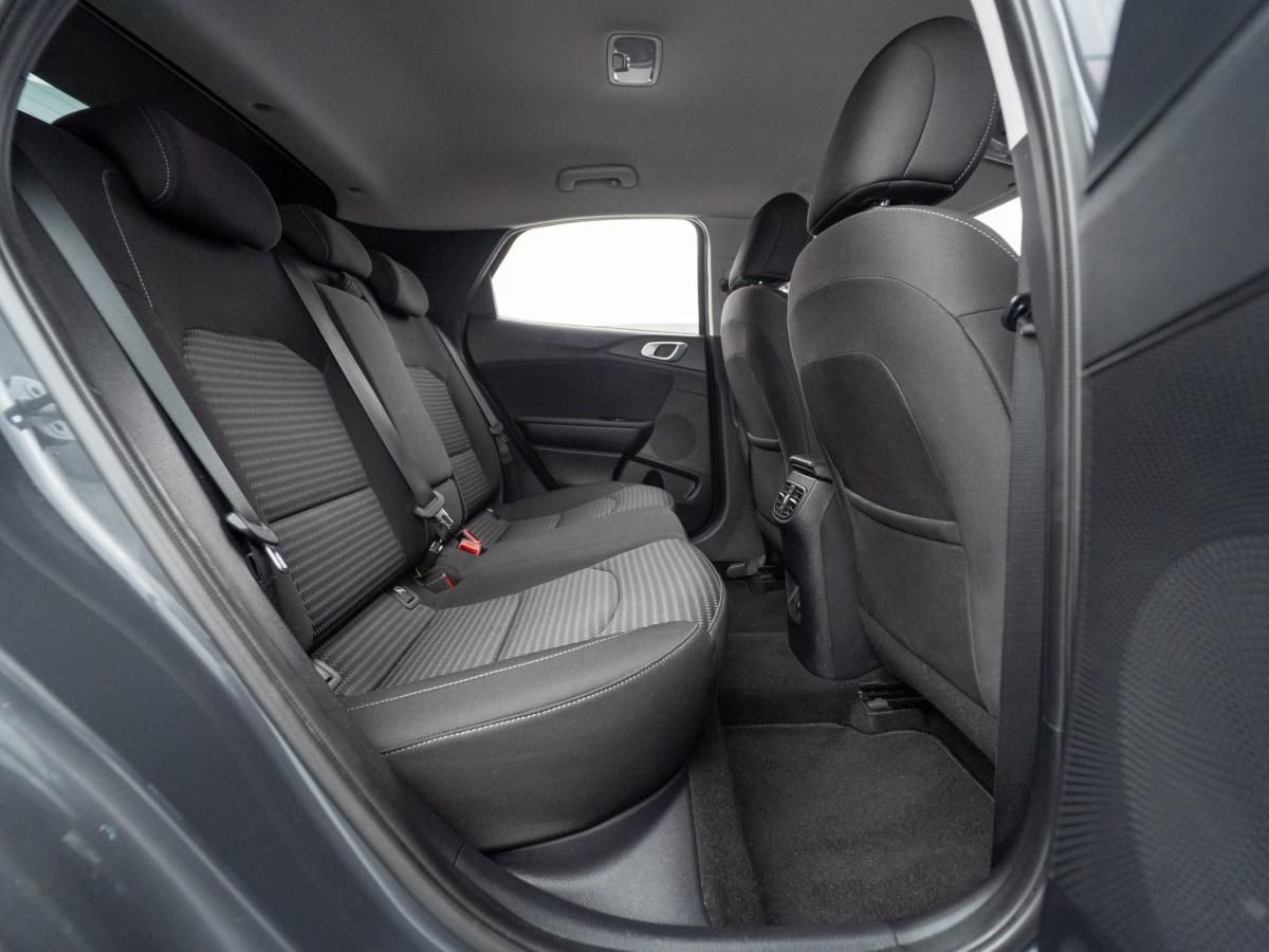 kia-xceed-2023-gasolina-998cc