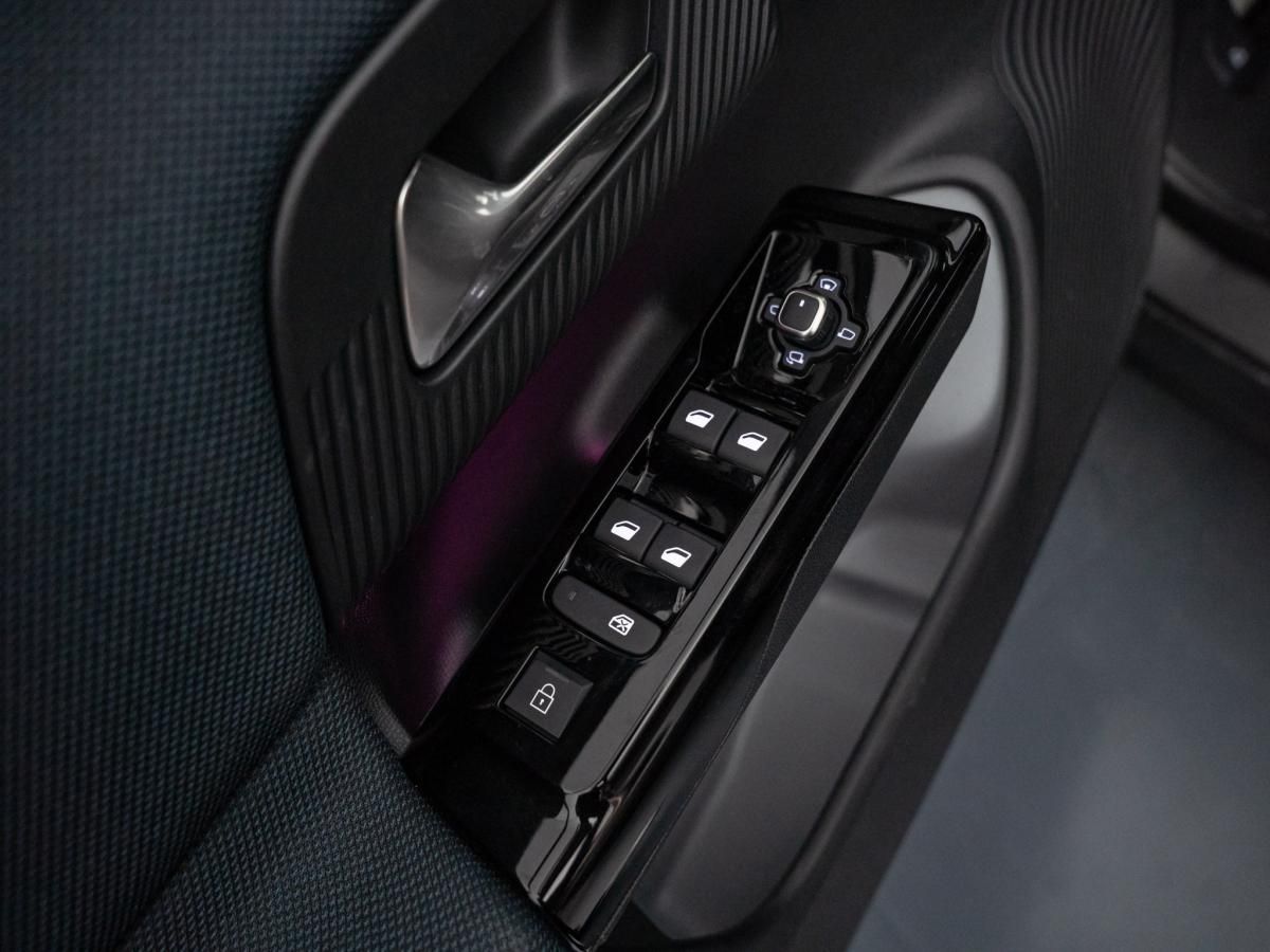 citroen-c5-aircross-2025-hibrido-a-gasolina-1199cc