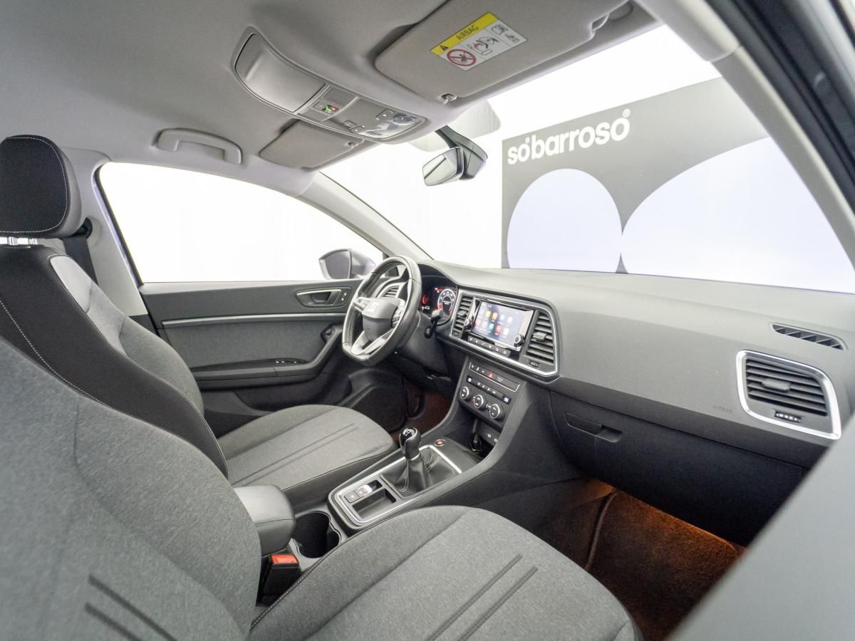seat-ateca-2023-gasolina-999cc