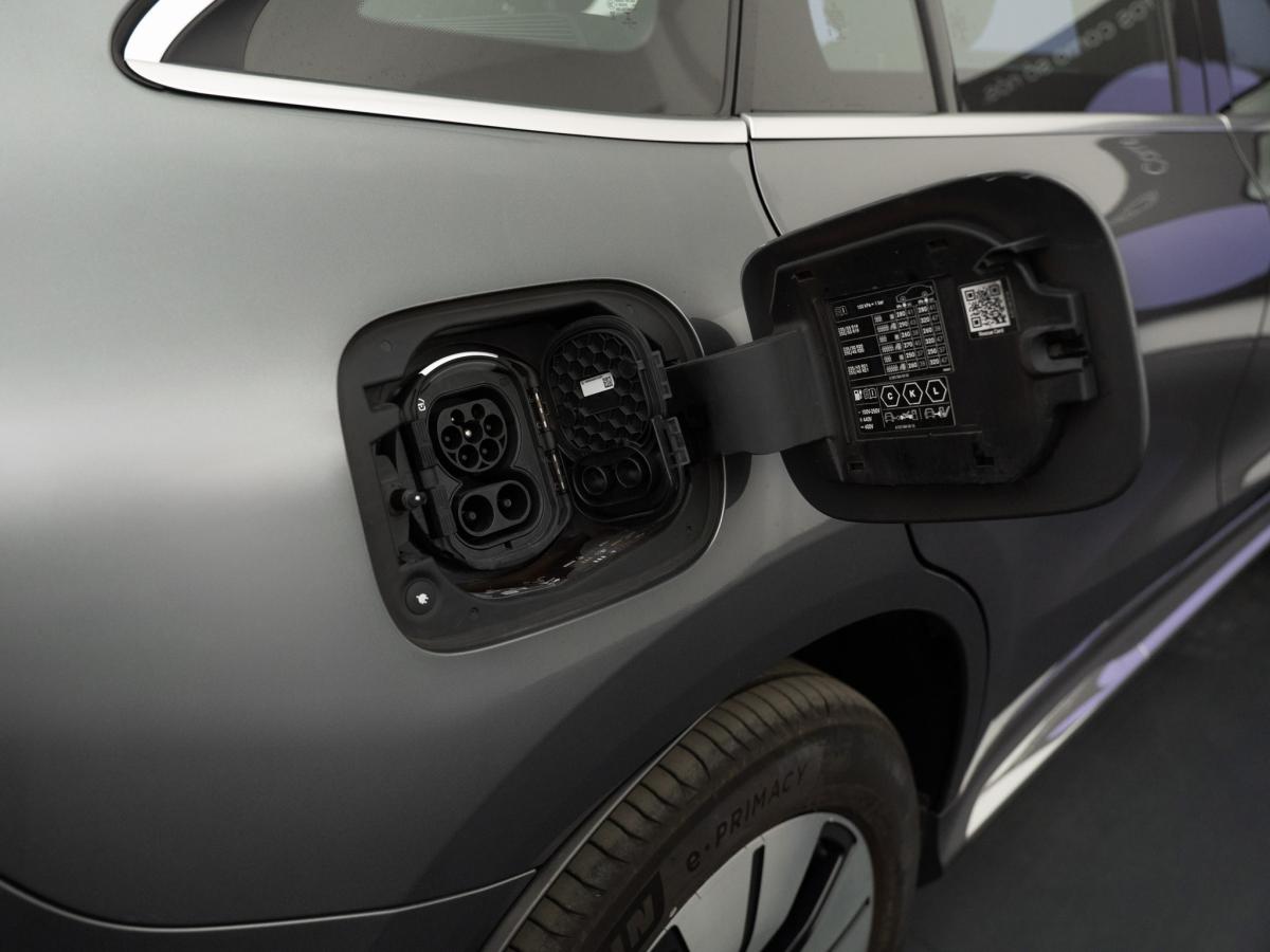 mercedes-benz-eqc-2022-eletrico-0cc