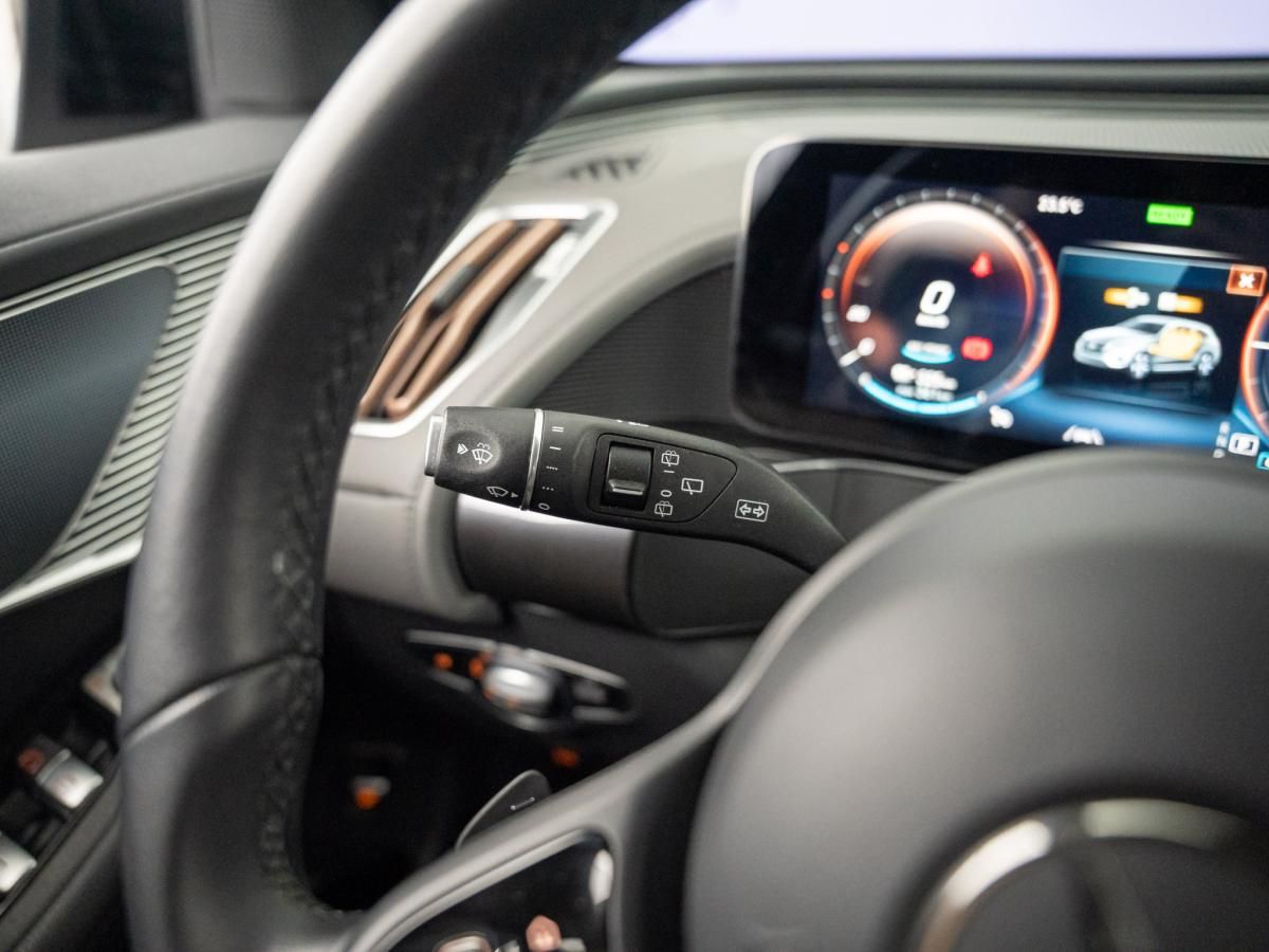 mercedes-benz-eqc-2022-eletrico-0cc