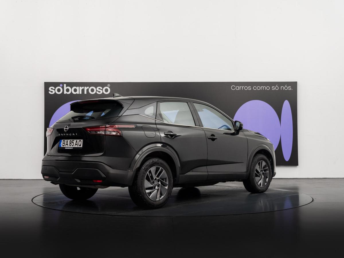 nissan-qashqai-2023-hibrido-a-gasolina-1332cc