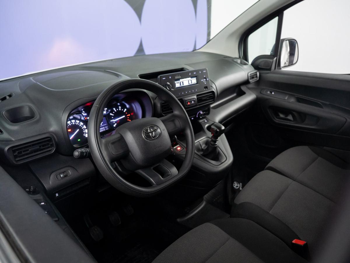 toyota-proace-2021-diesel-1499cc