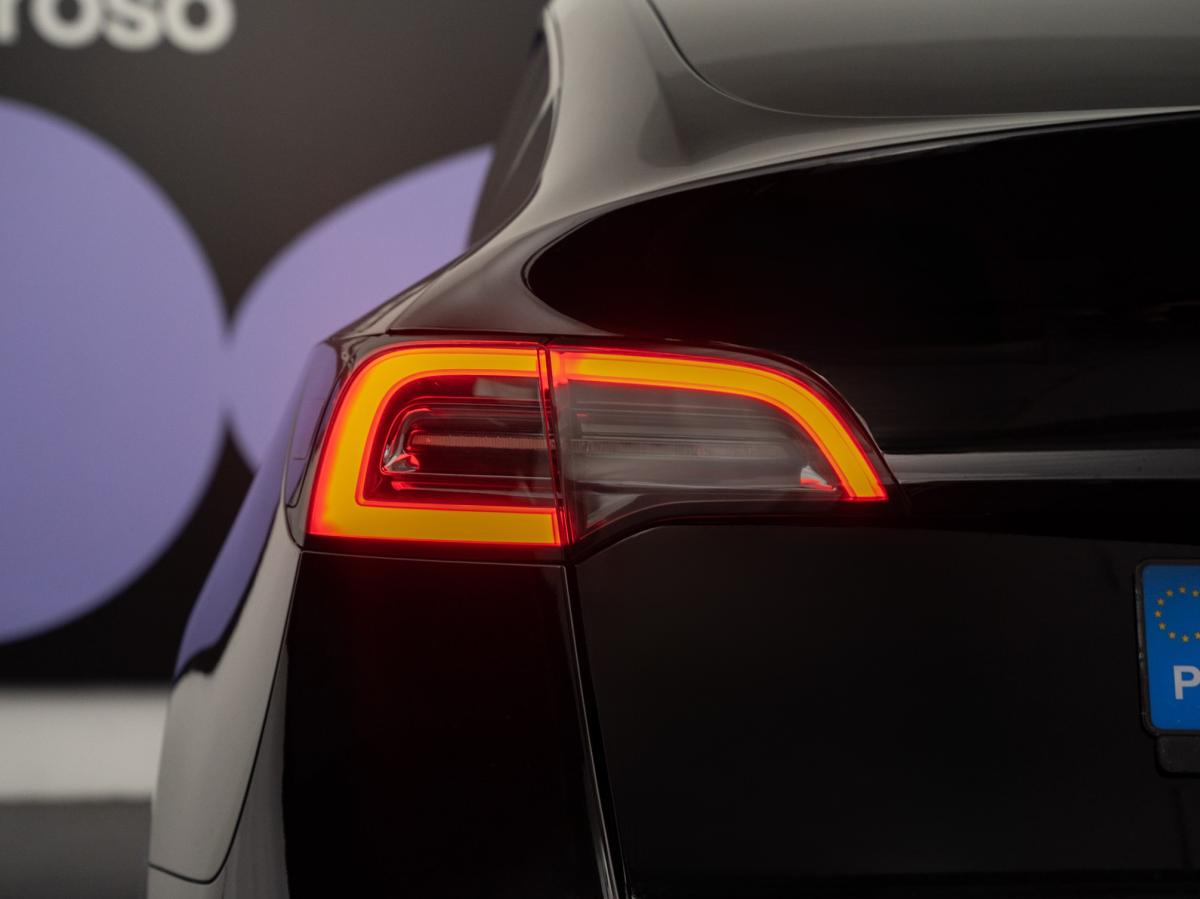 tesla-model-y-2021-eletrico-500cc