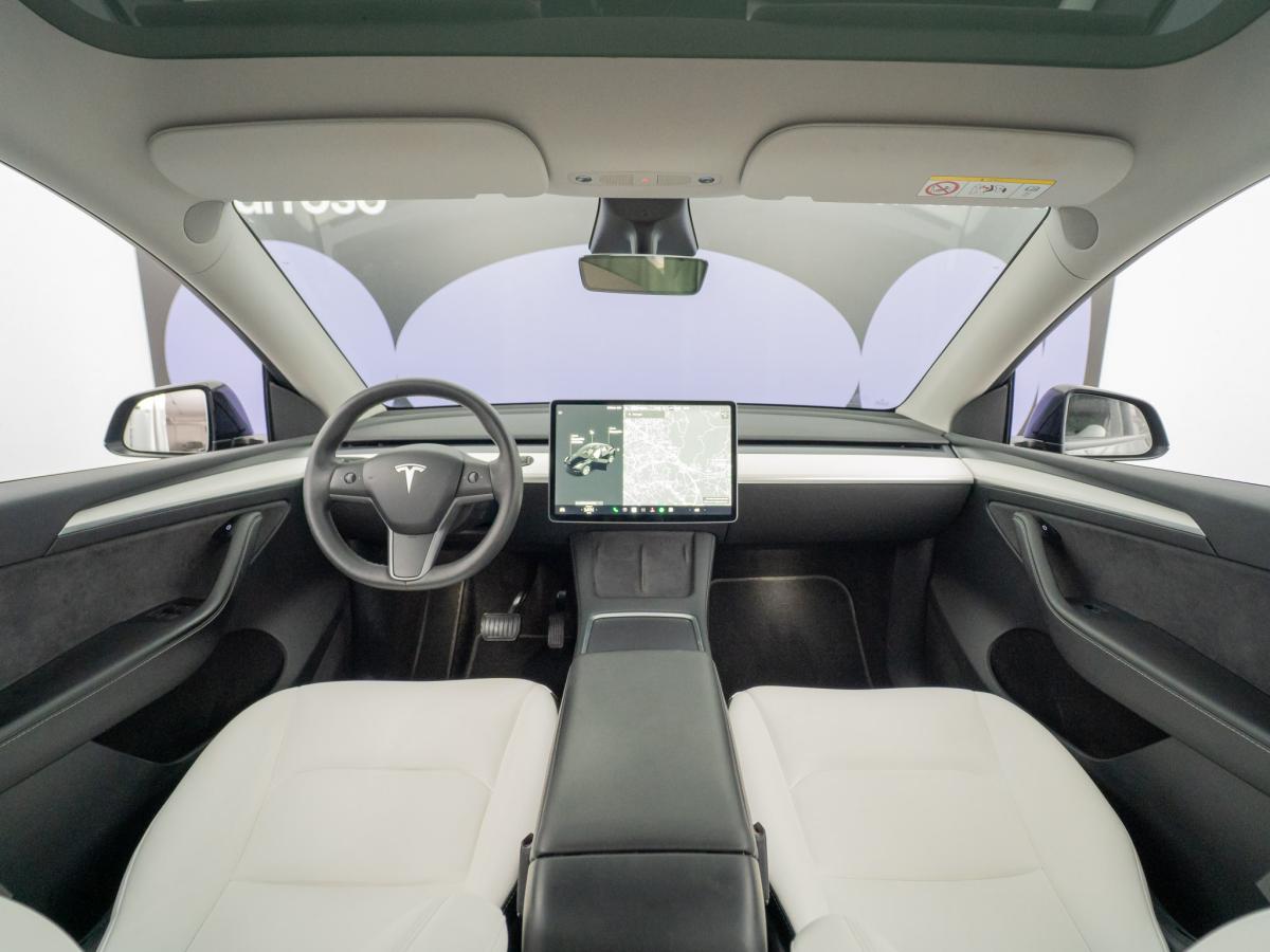 tesla-model-y-2021-eletrico-500cc