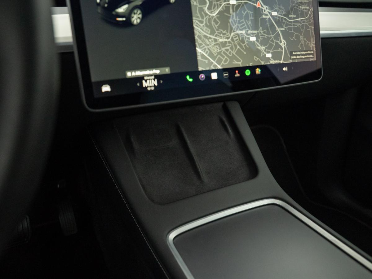 tesla-model-y-2021-eletrico-500cc