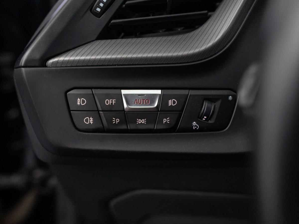 bmw-serie-1-2021-gasolina-1499cc