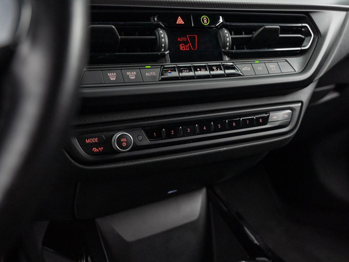 bmw-serie-1-2021-gasolina-1499cc