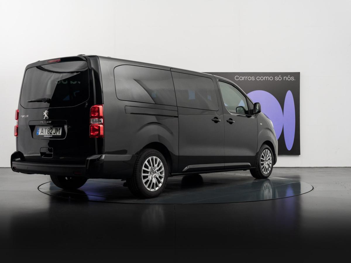 peugeot-traveller-2022-diesel-1499cc