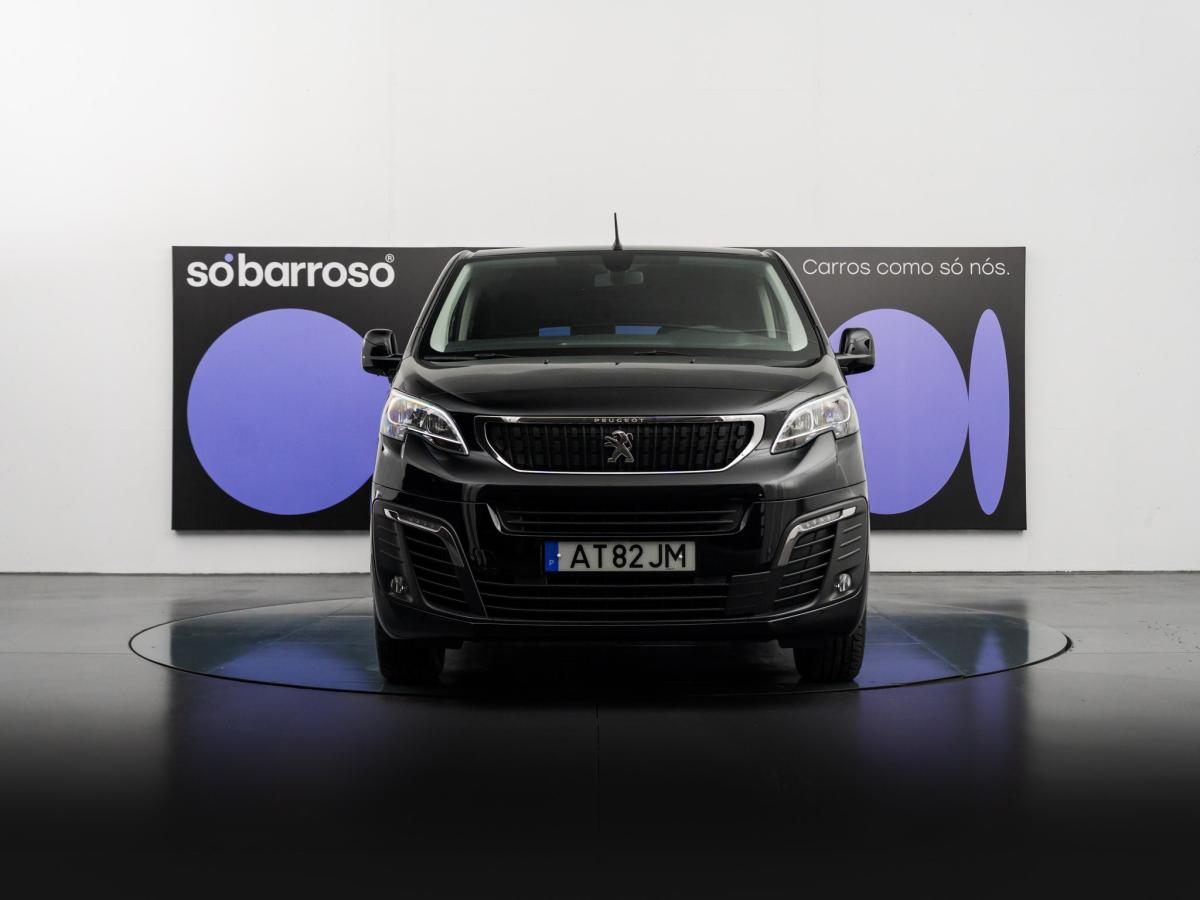 peugeot-traveller-2022-diesel-1499cc