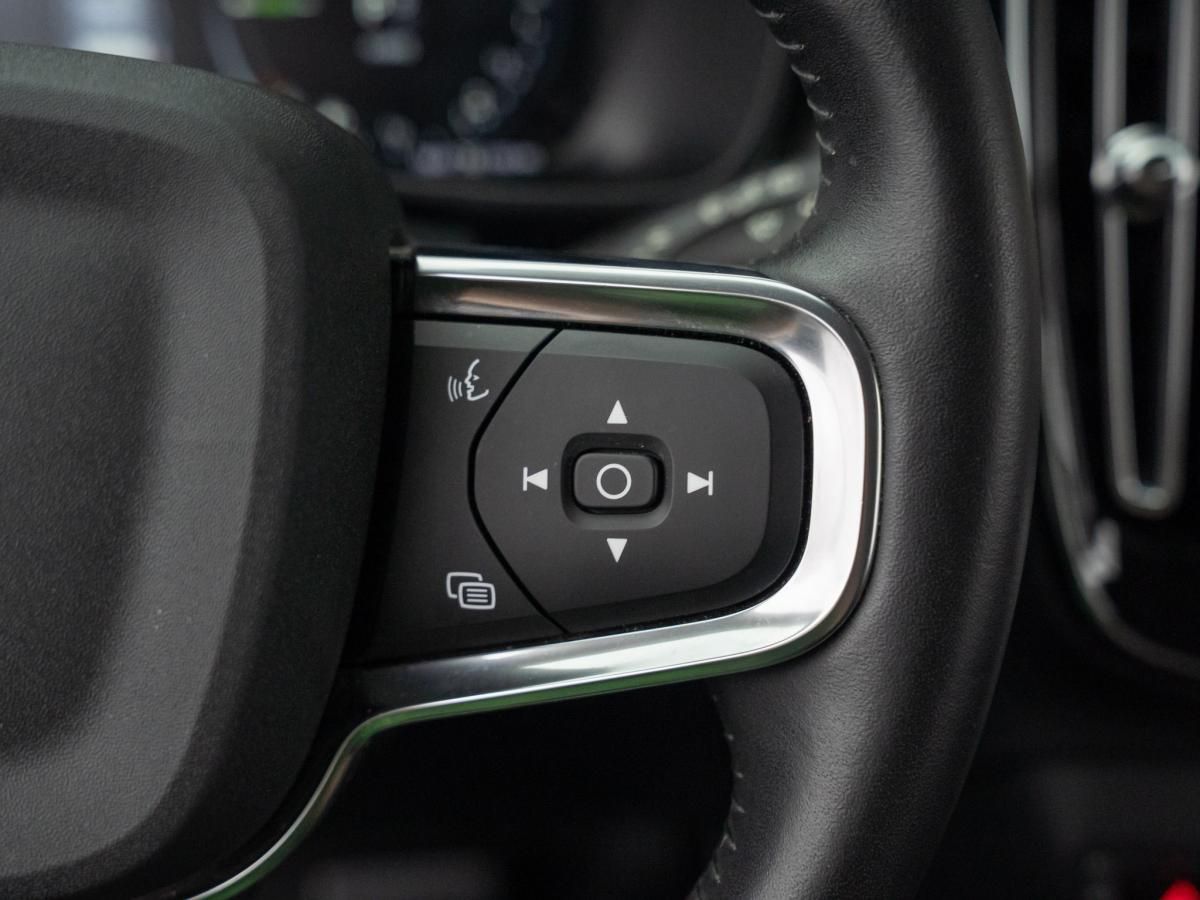 volvo-xc40-2021-hibrido-a-gasolina-1477cc
