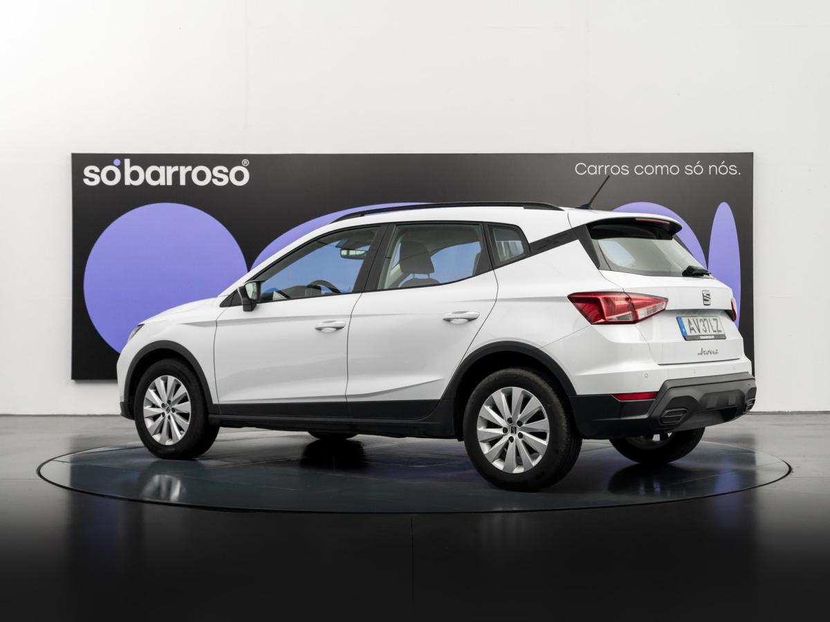 seat-arona-2022-gasolina-999cc