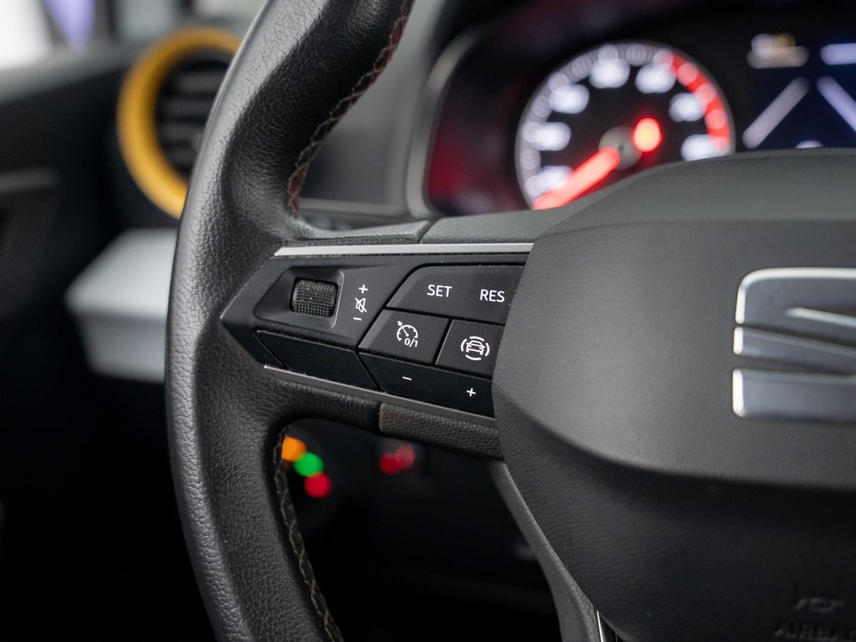 seat-arona-2022-gasolina-999cc