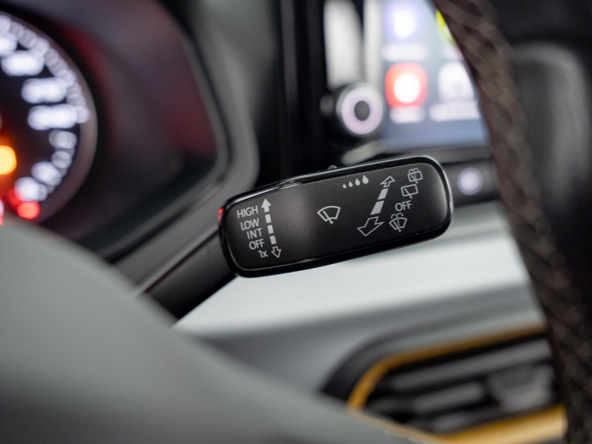 seat-arona-2022-gasolina-999cc