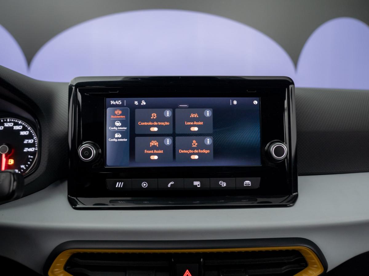seat-arona-2022-gasolina-999cc