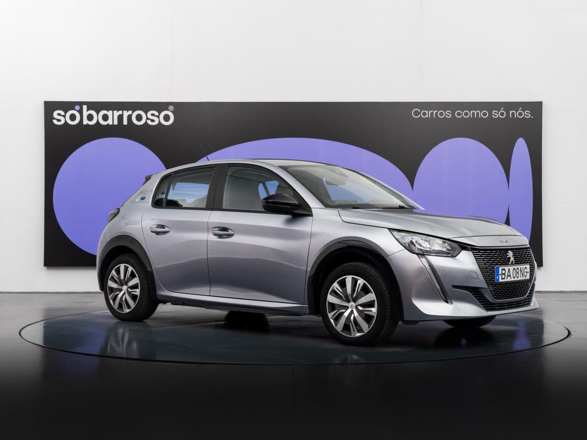 peugeot-208-2023-eletrico-500cc