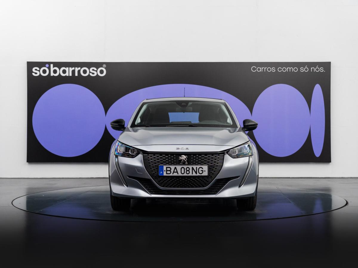 peugeot-208-2023-eletrico-500cc