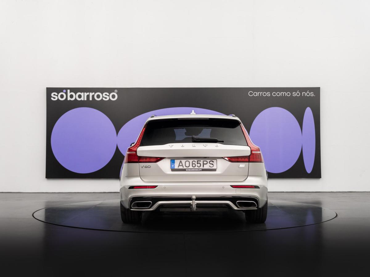 volvo-v60-2022-hibrido-a-gasolina-1969cc