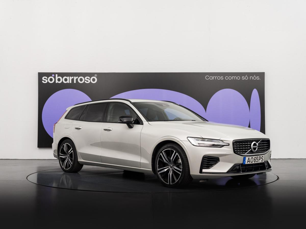 volvo-v60-2022-hibrido-a-gasolina-1969cc