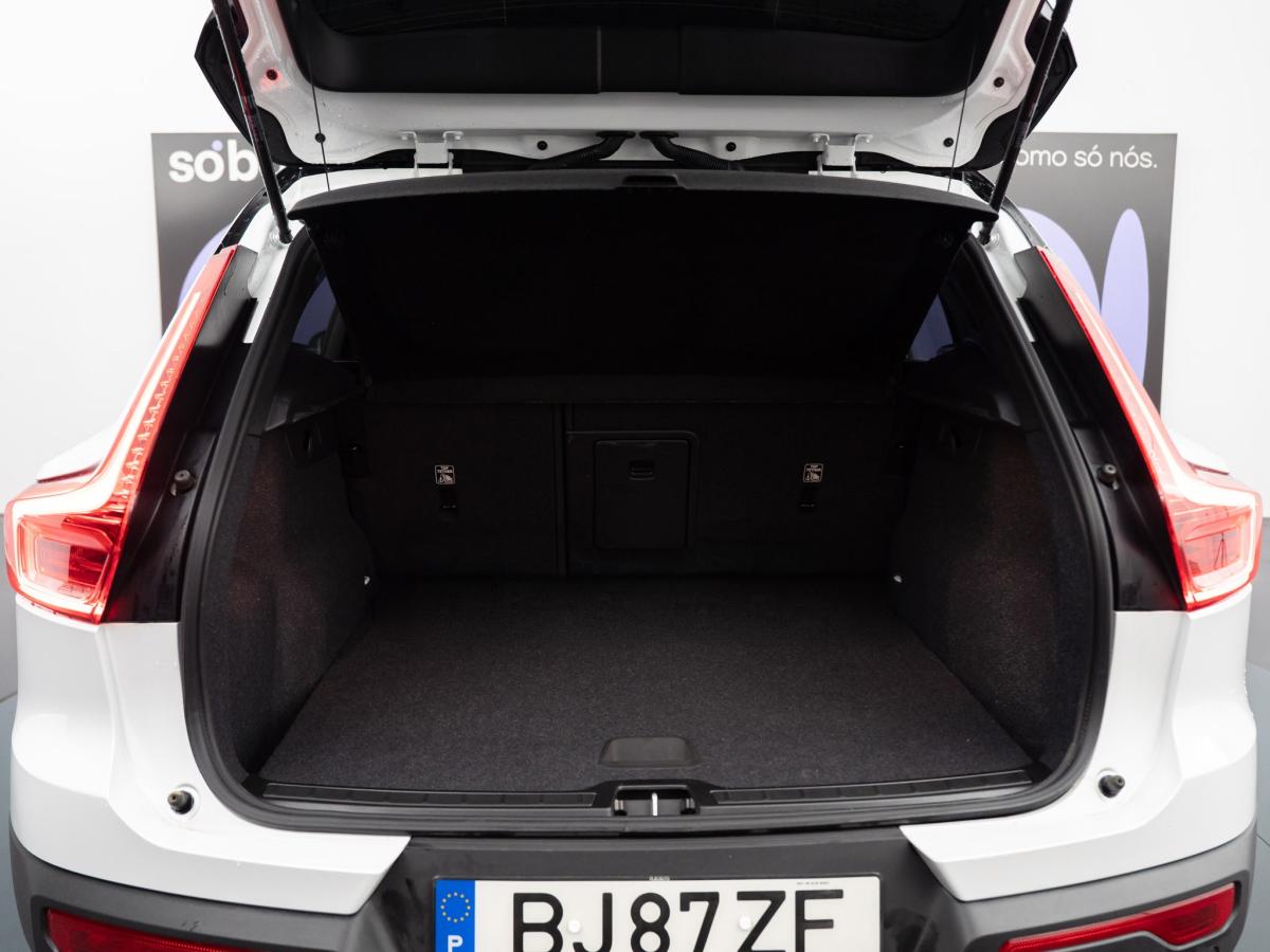 volvo-xc40-2024-eletrico-500cc