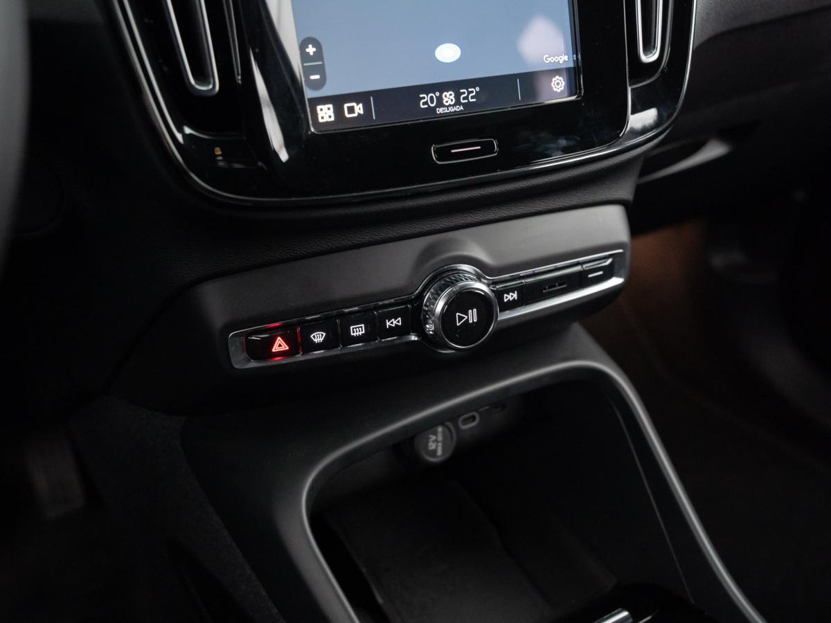 volvo-xc40-2024-eletrico-500cc