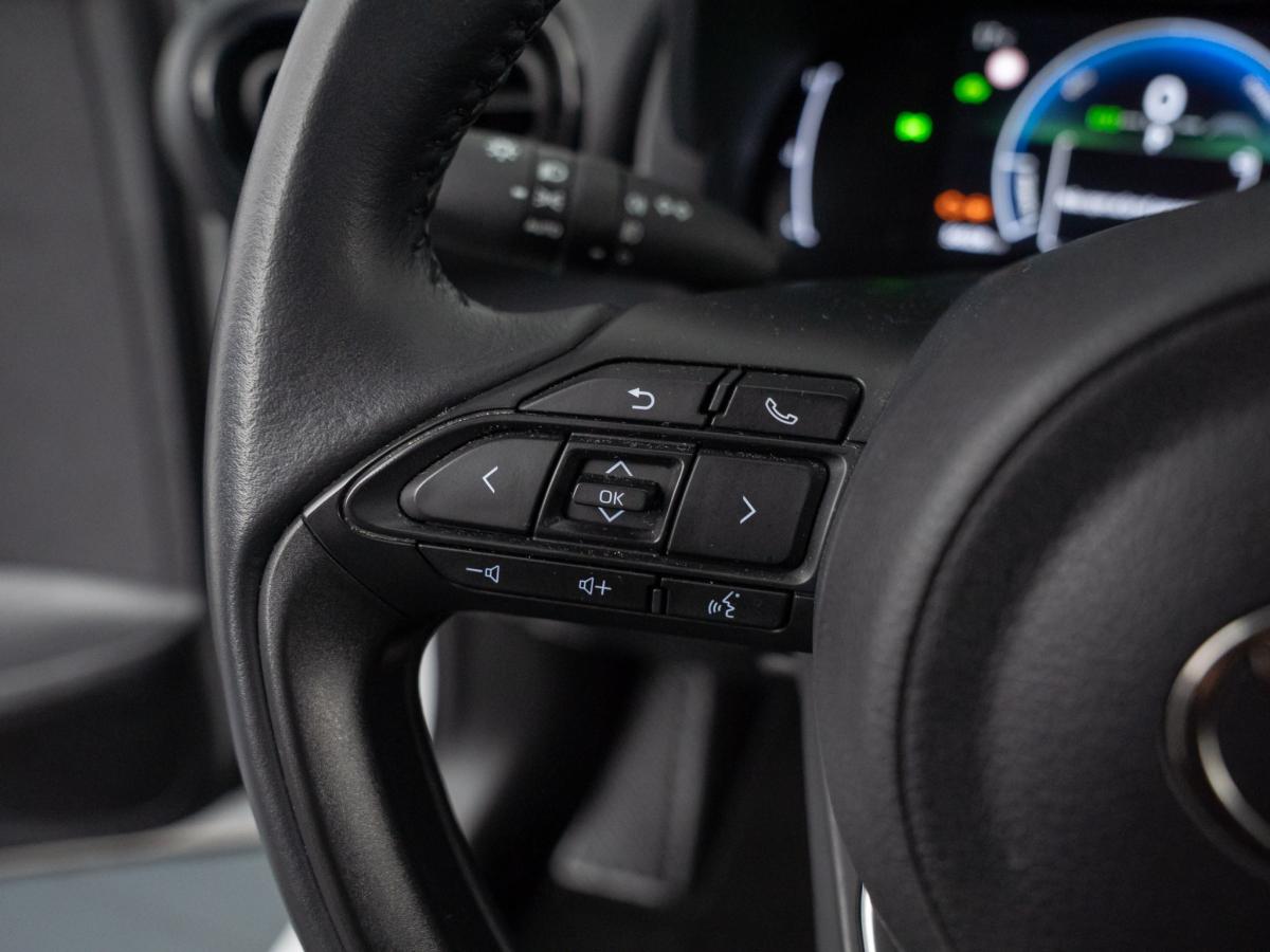 toyota-yaris-cross-2024-hibrido-a-gasolina-1490cc