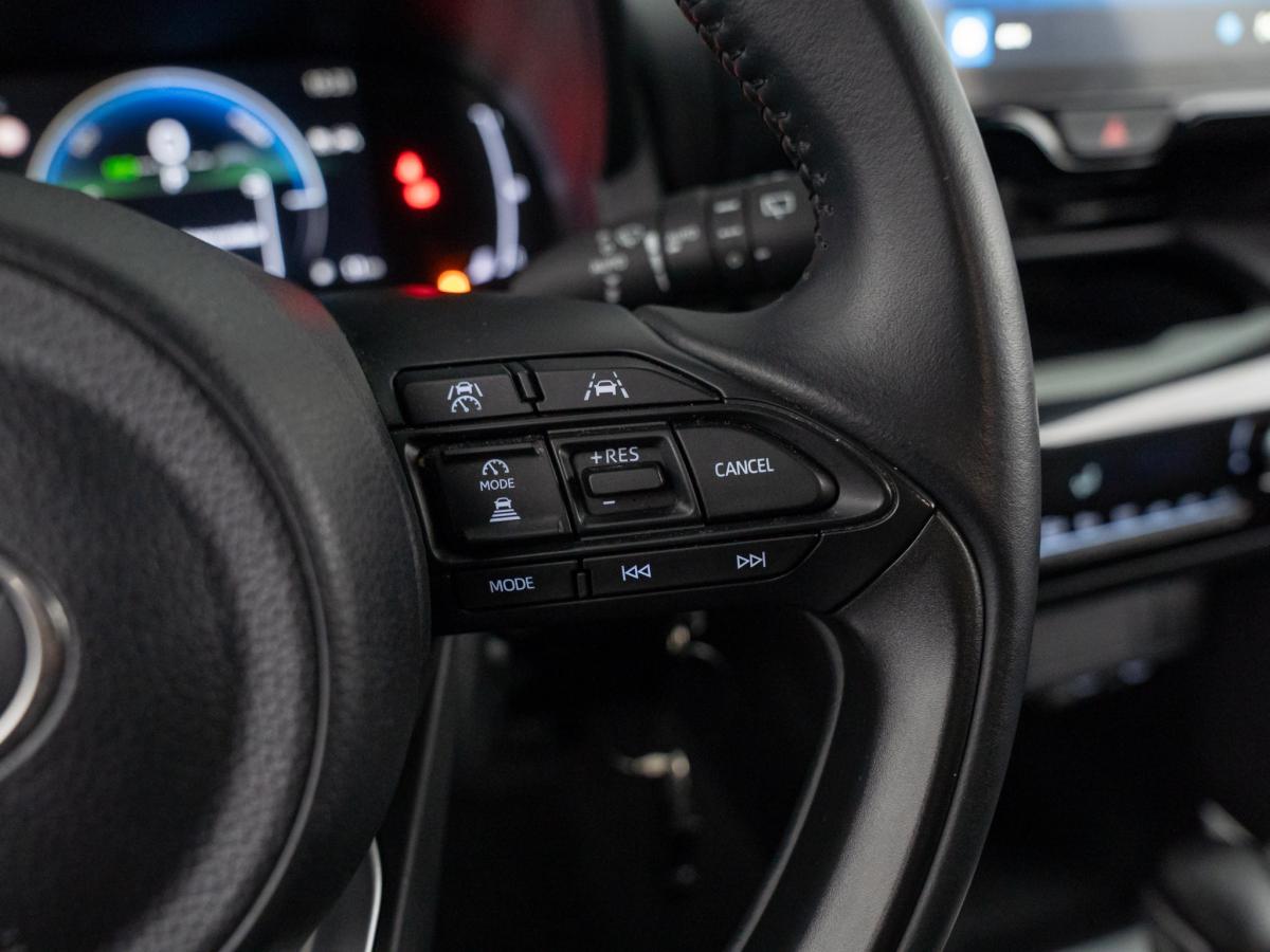 toyota-yaris-cross-2024-hibrido-a-gasolina-1490cc
