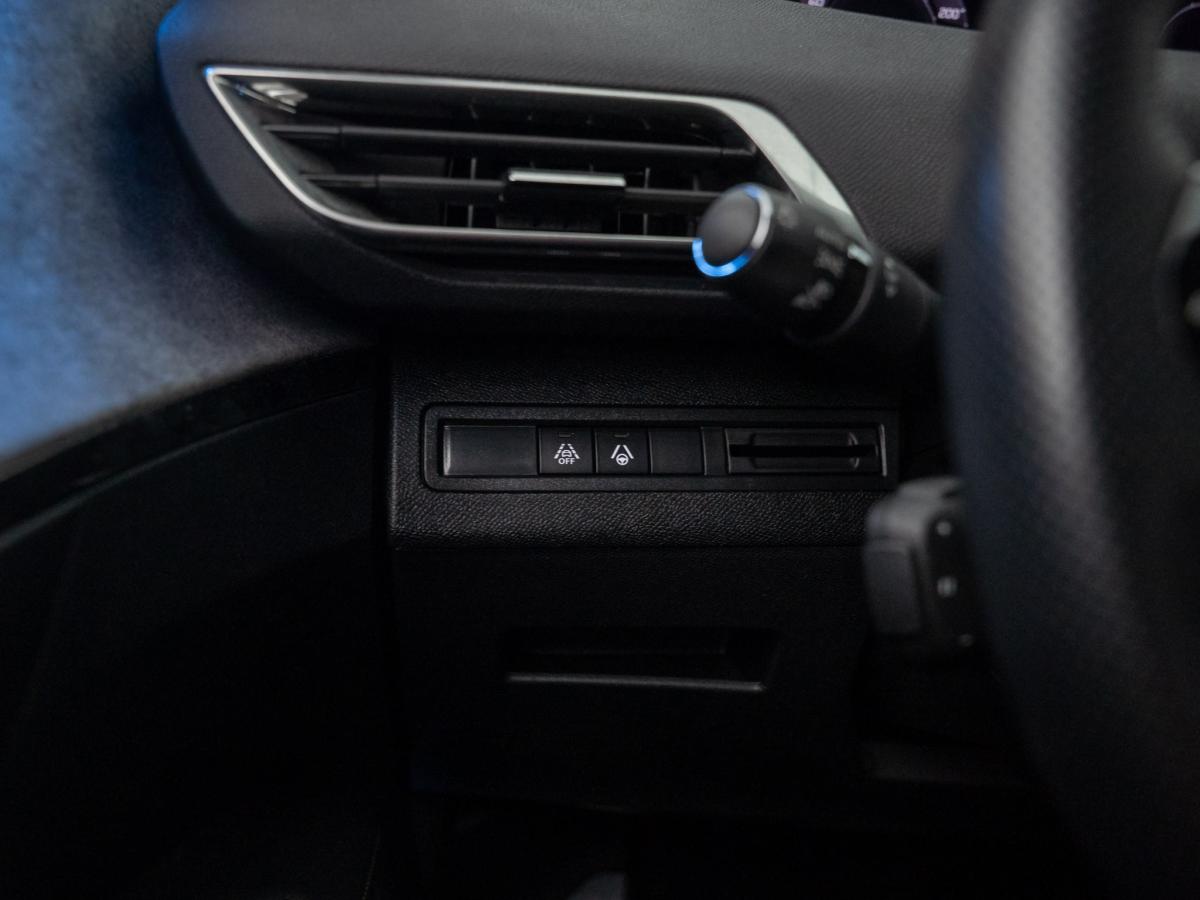 peugeot-3008-2022-diesel-1499cc