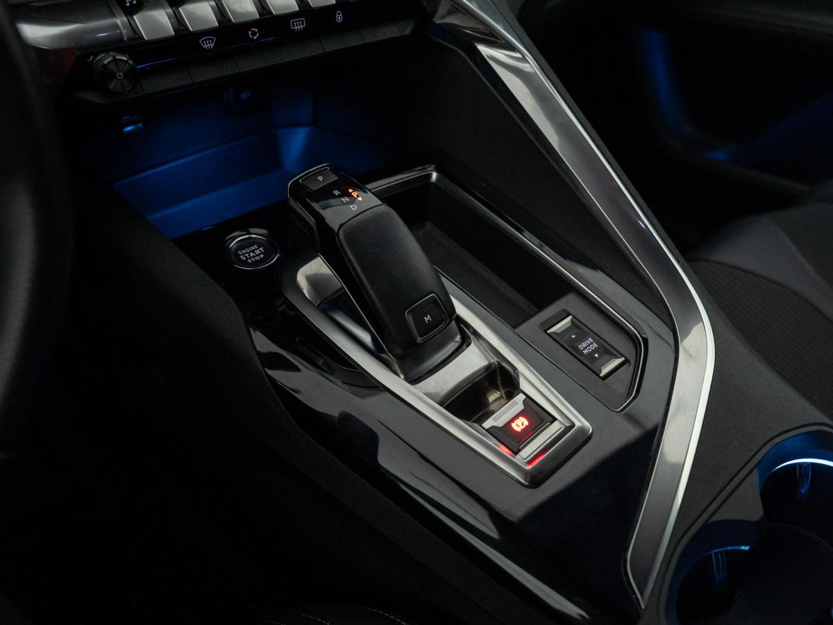 peugeot-3008-2022-diesel-1499cc