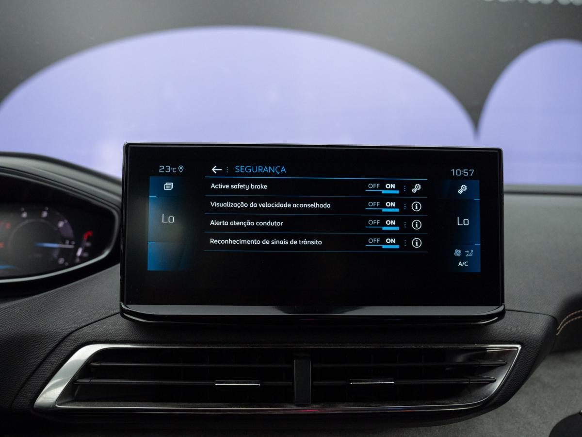 peugeot-3008-2022-diesel-1499cc
