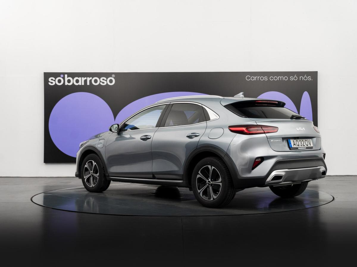 kia-xceed-2022-hibrido-a-gasolina-1580cc
