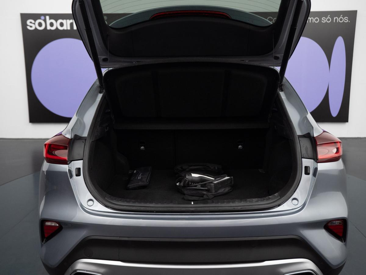 kia-xceed-2022-hibrido-a-gasolina-1580cc