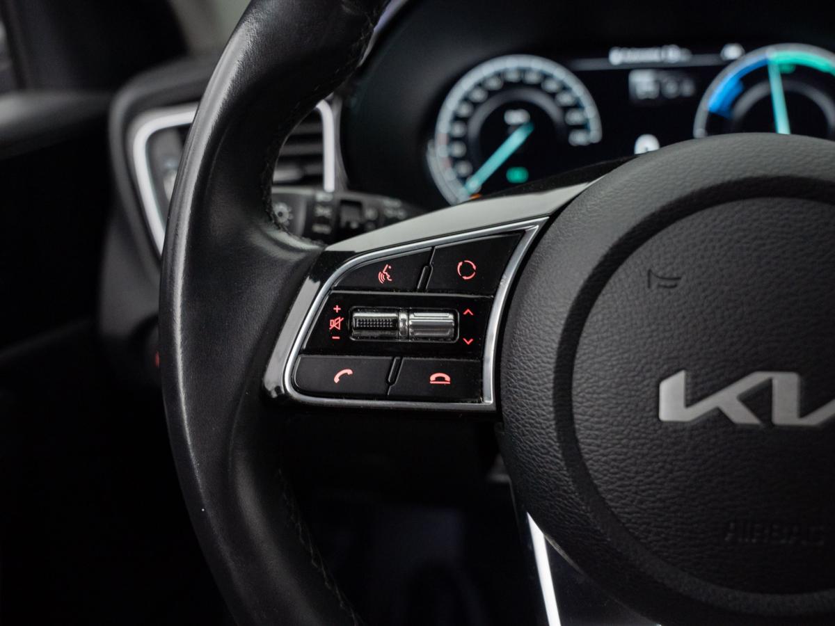 kia-xceed-2022-hibrido-a-gasolina-1580cc