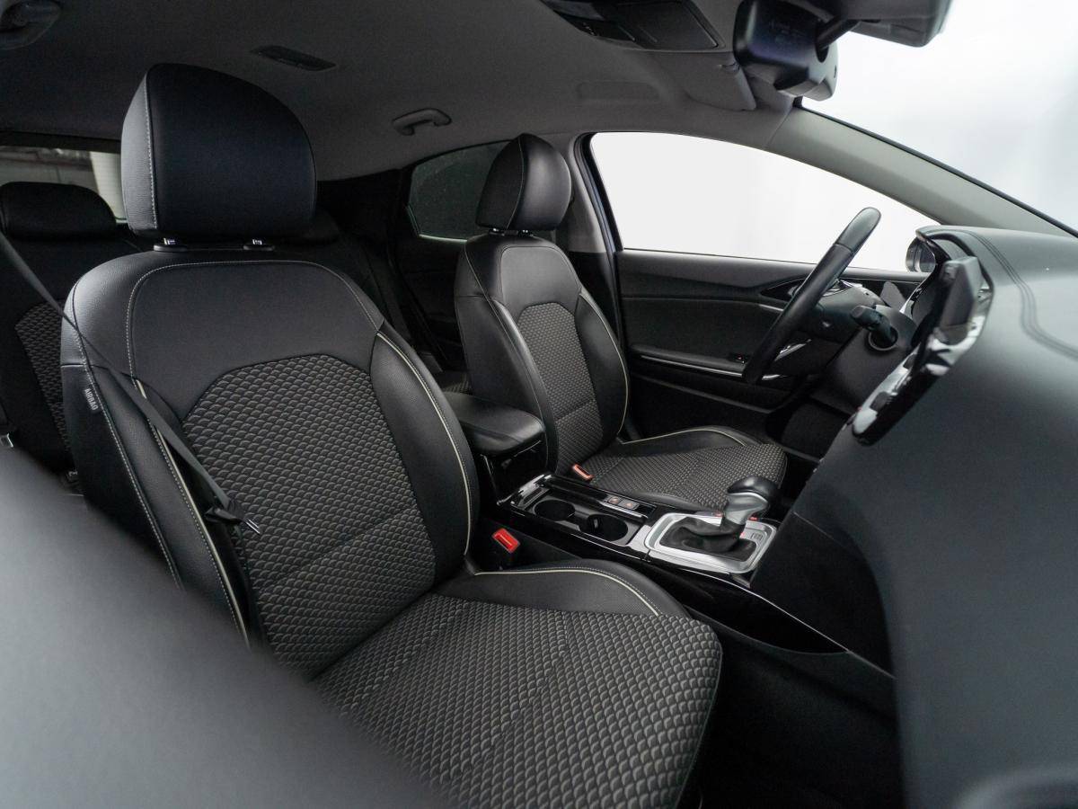 kia-xceed-2022-hibrido-a-gasolina-1580cc