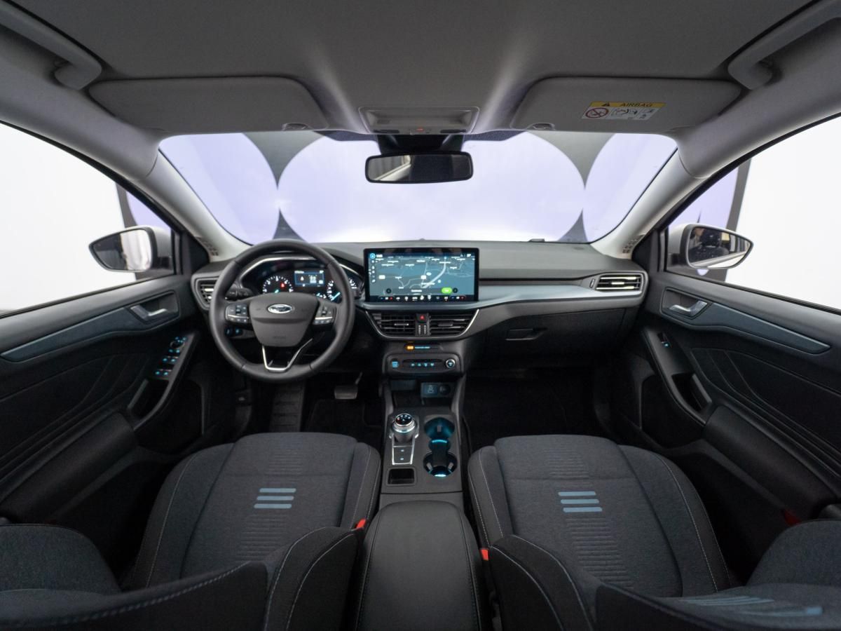 ford-focus-2023-diesel-1499cc