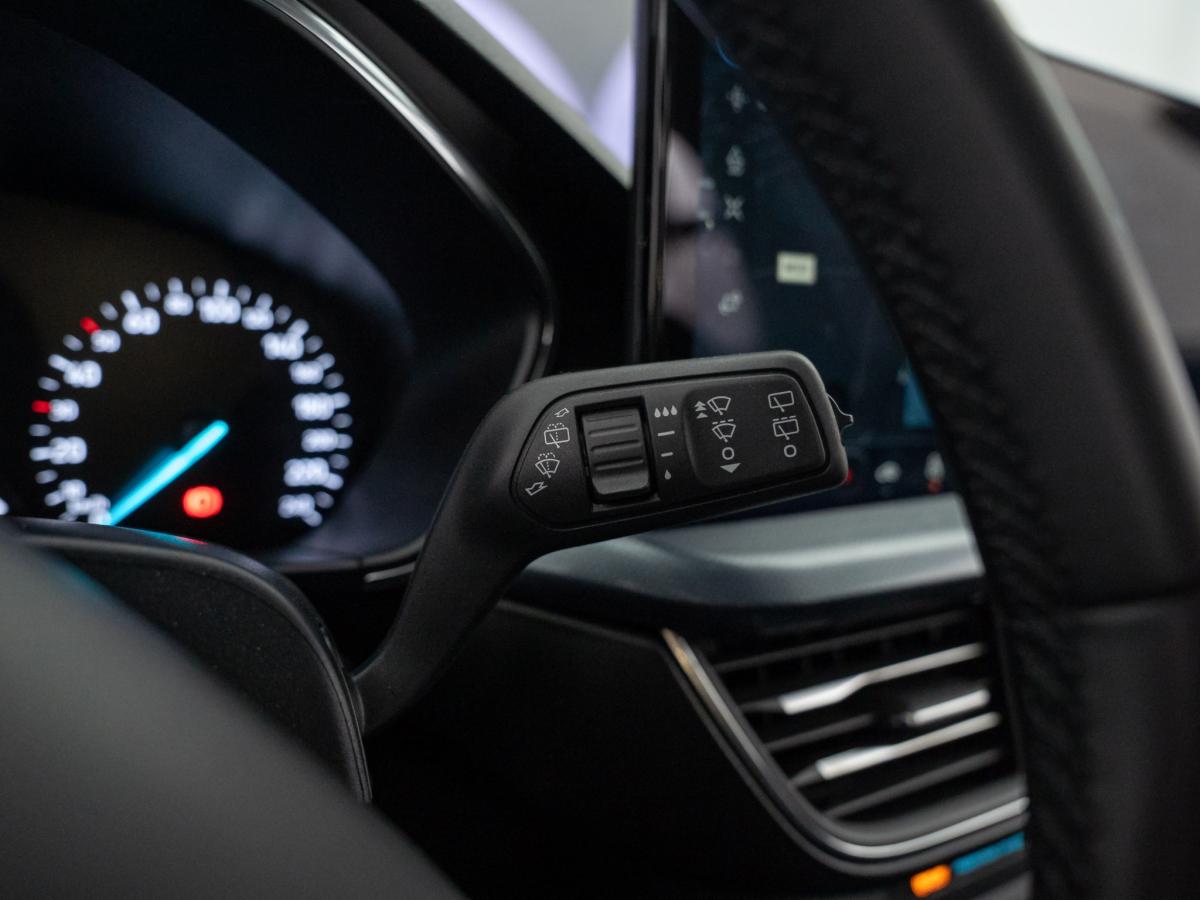ford-focus-2023-diesel-1499cc