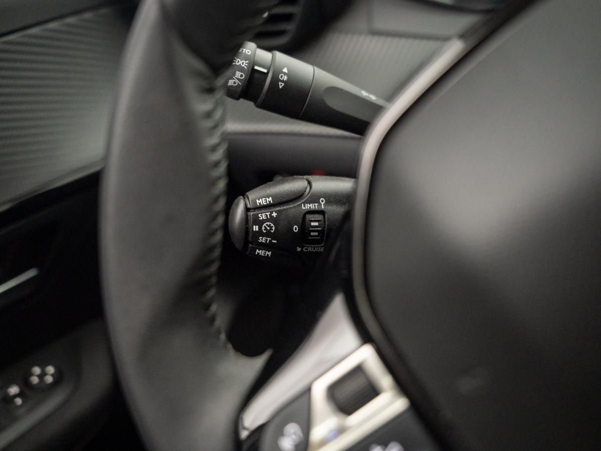 peugeot-208-2022-eletrico-0cc
