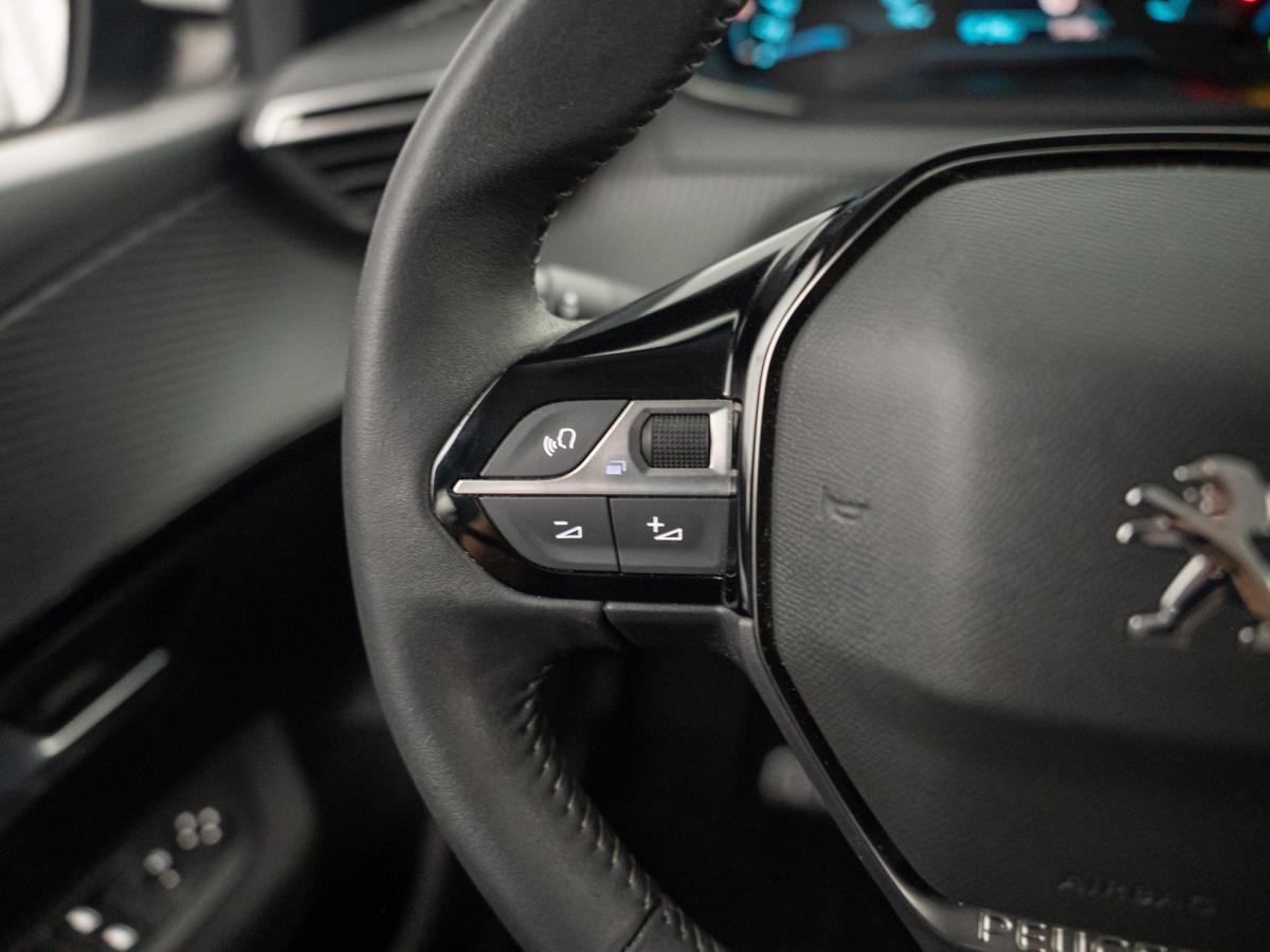 peugeot-208-2022-eletrico-0cc