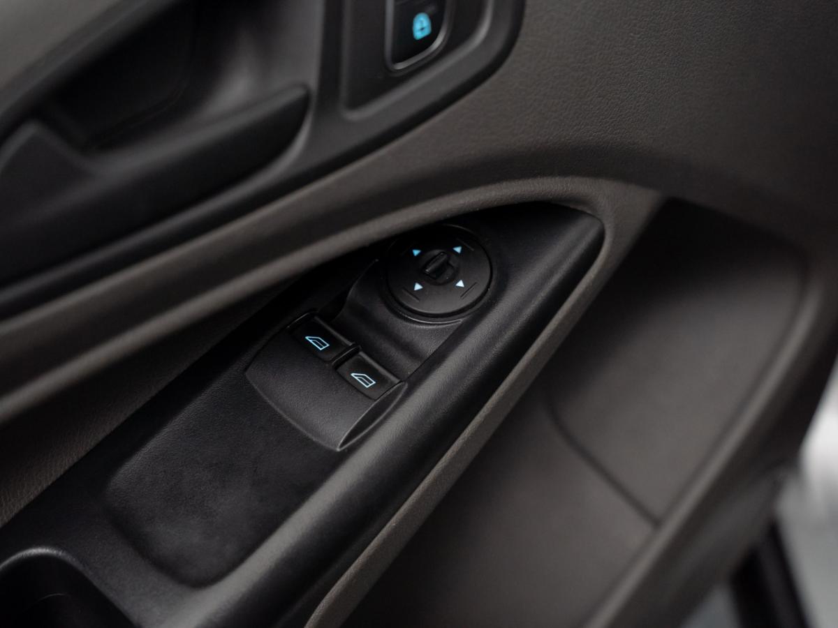 ford-transit-connect-2021-diesel-1499cc