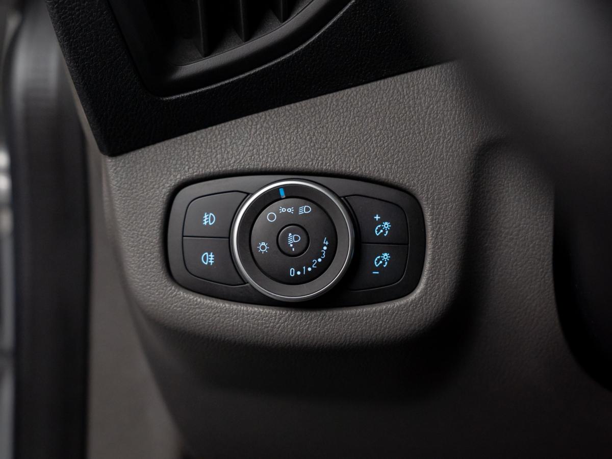 ford-transit-connect-2021-diesel-1499cc
