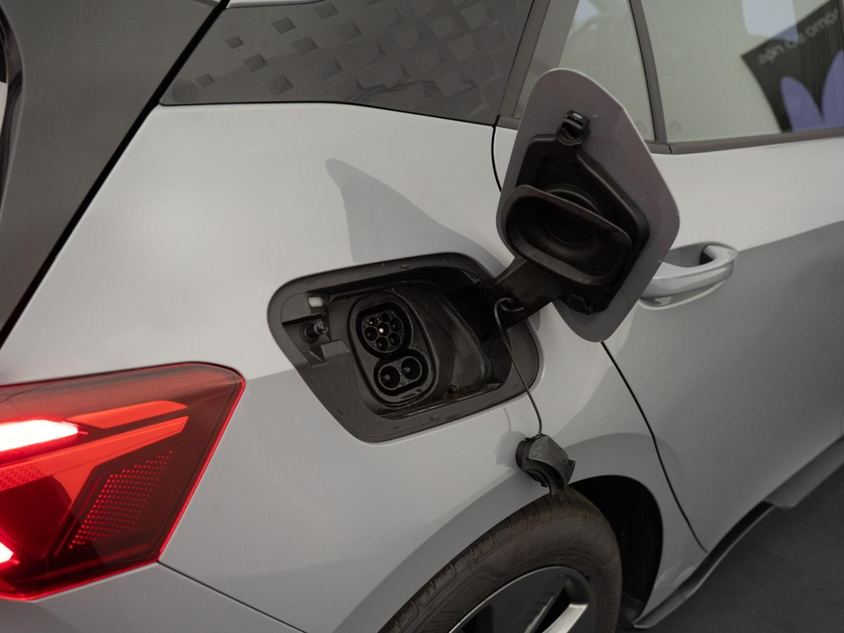 cupra-born-2023-eletrico-0cc