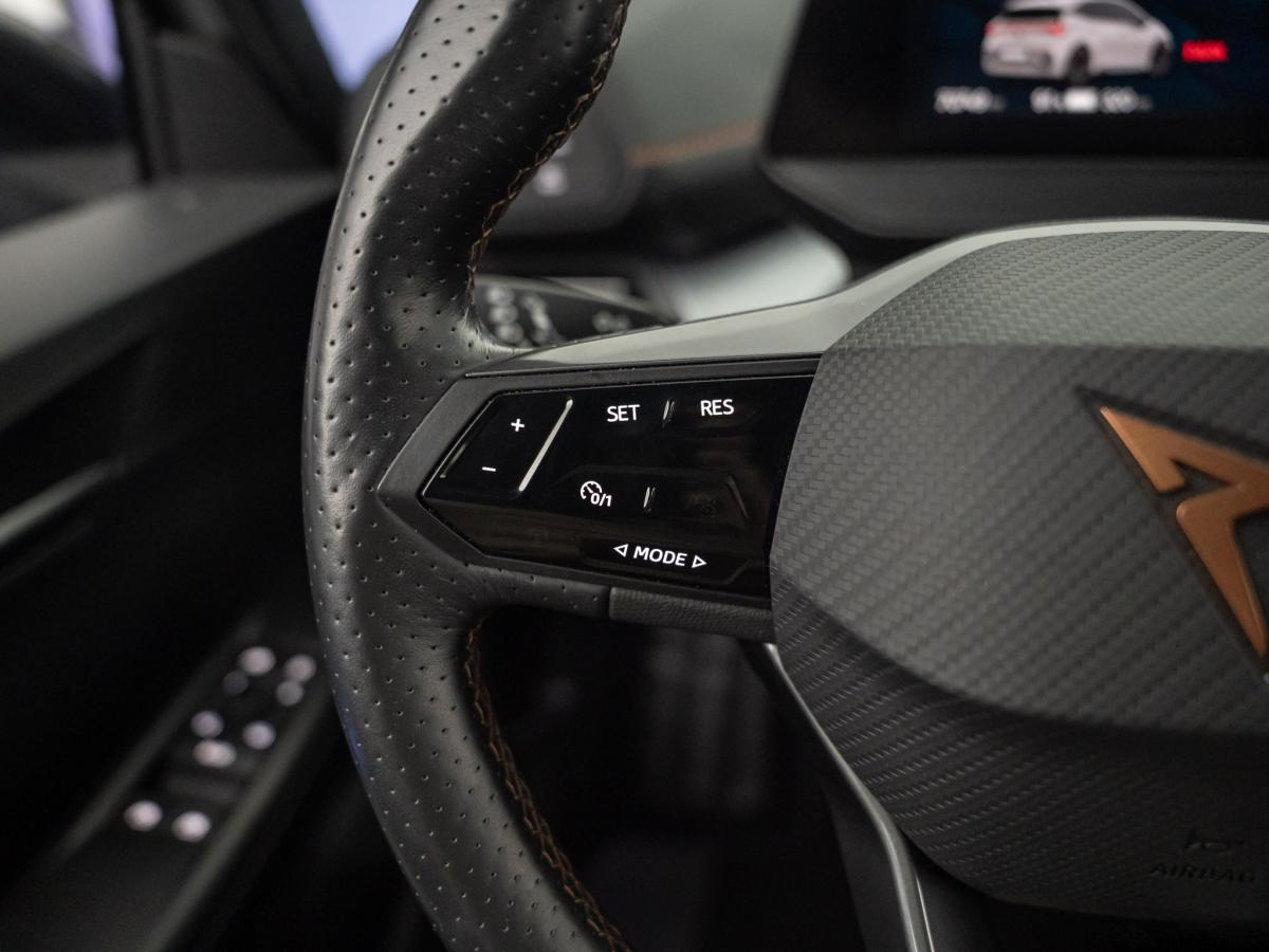 cupra-born-2023-eletrico-0cc
