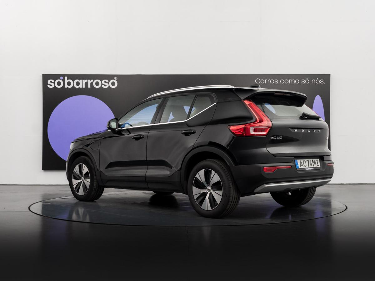 volvo-xc40-2022-hibrido-a-gasolina-1477cc