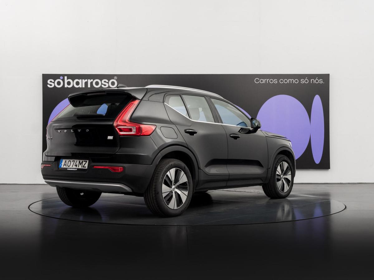 volvo-xc40-2022-hibrido-a-gasolina-1477cc
