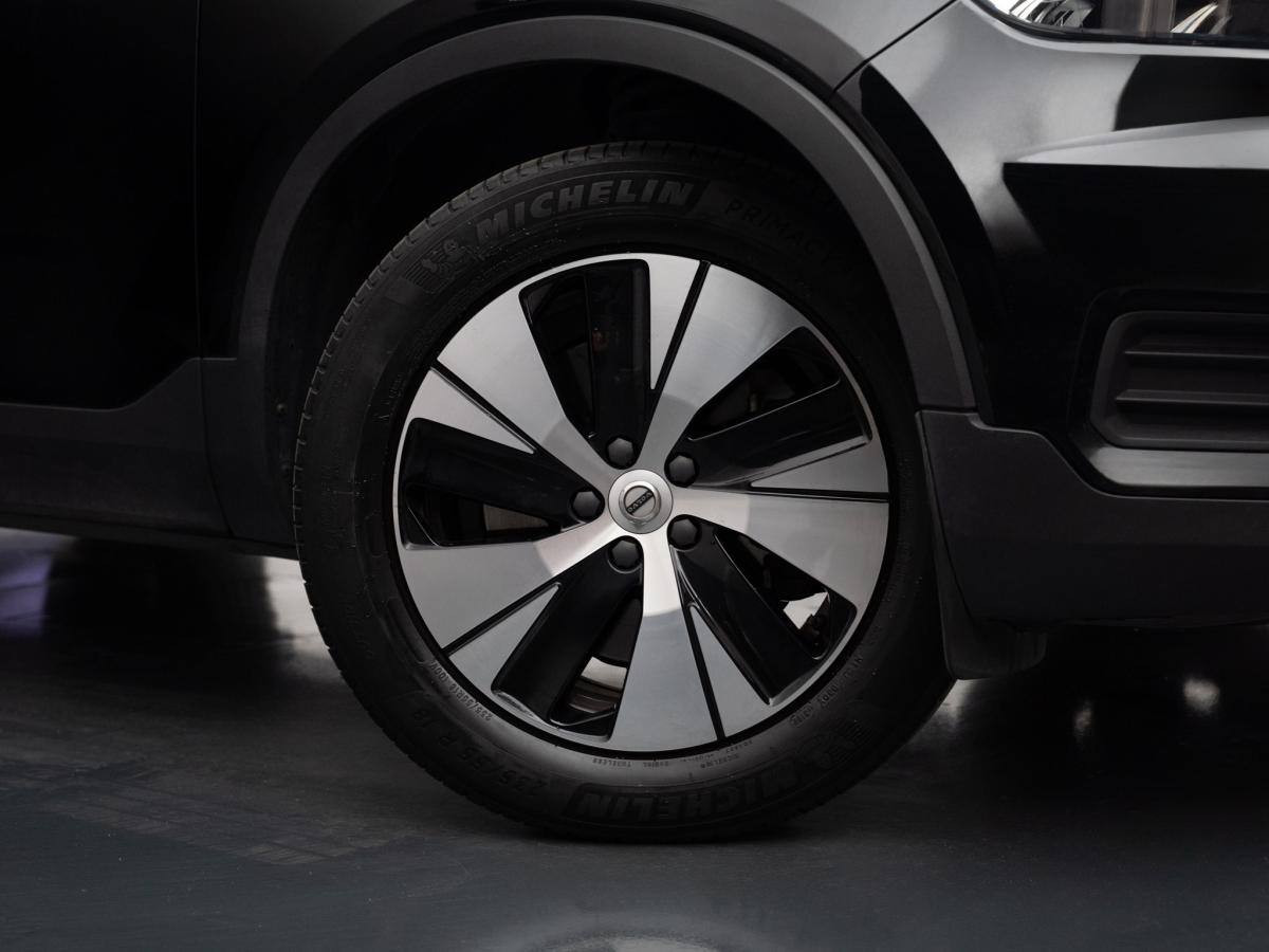 volvo-xc40-2022-hibrido-a-gasolina-1477cc