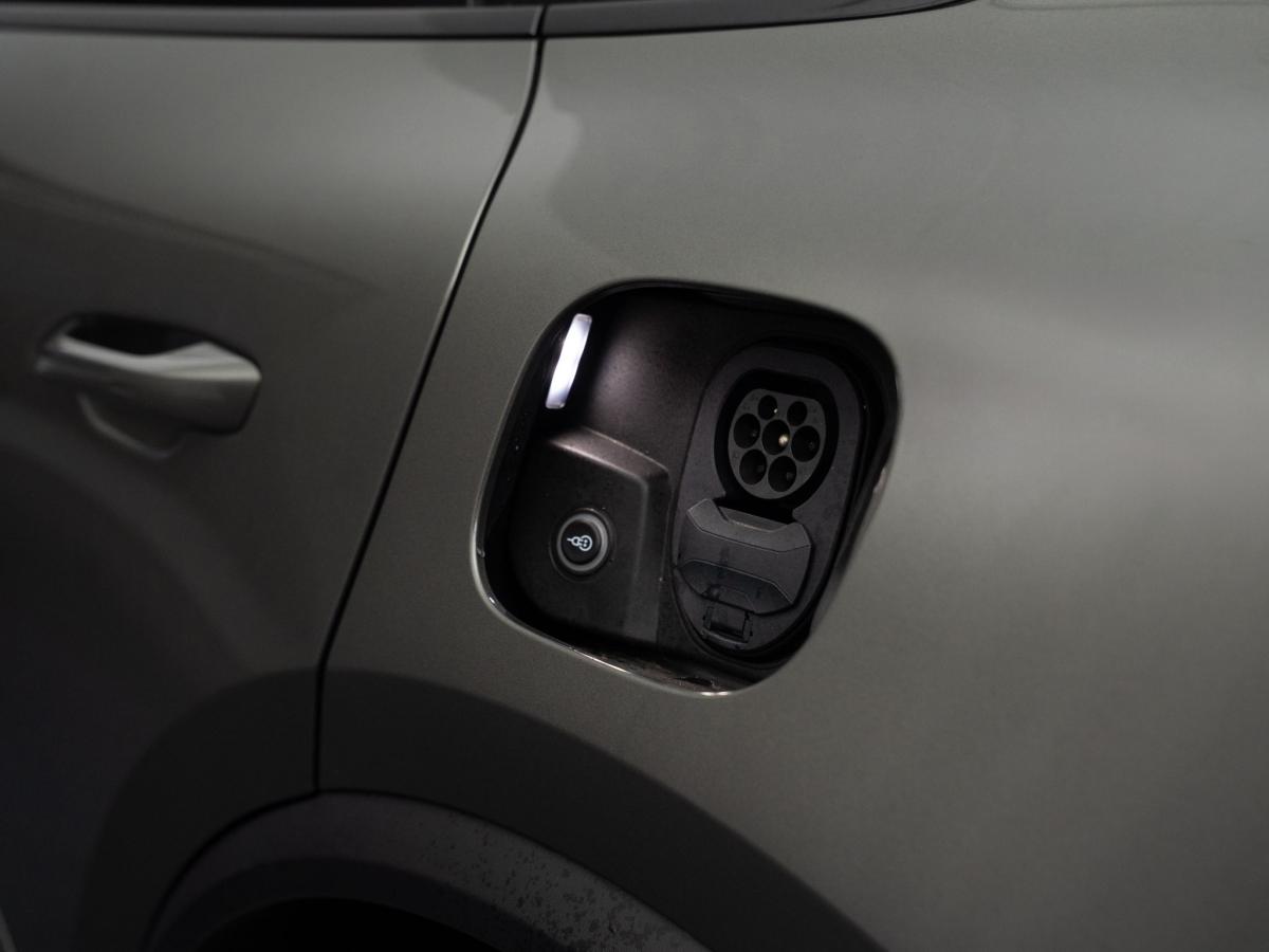 porsche-macan-2025-eletrico-500cc