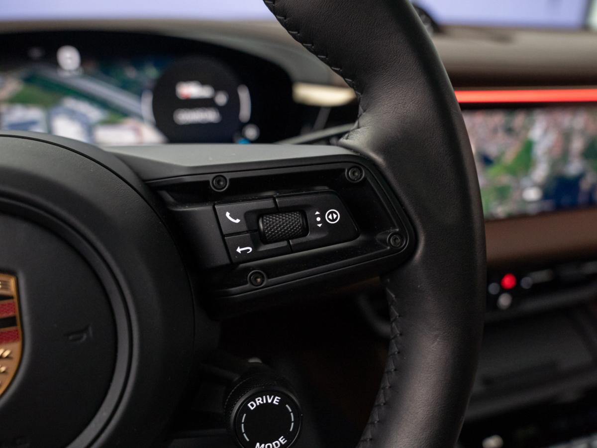 porsche-macan-2025-eletrico-500cc