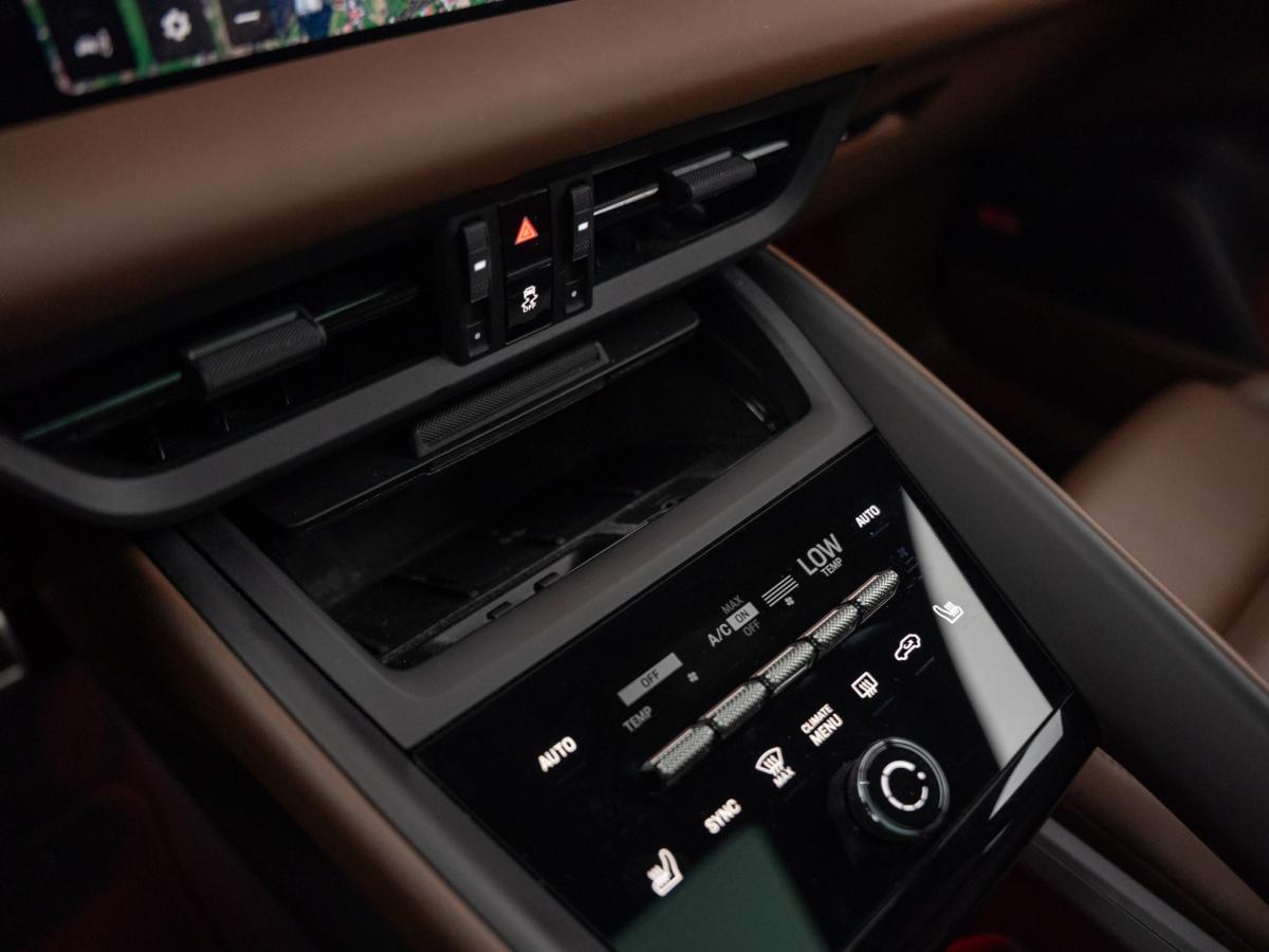 porsche-macan-2025-eletrico-500cc